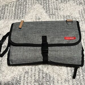 Skip Hop Pronto Baby Changing Station & Diaper Clutch